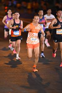 BIB: 2153, 2143
                            <button type="button" onclick="openModal(23129731)" class="btn btn-primary btn-sm float-right btn-popup" data-toggle="modal" data-target=".modal-high-quality">
                        <i class="fas fa-shopping-cart"></i> Add to Cart
                    </button>
                                            <button type="button" onclick="isThisMe(23129731, true)" class="btn btn-success btn-sm float-right btn-popup btn-isme hidden" data-toggle="tooltip" data-placement="bottom" title="นี่คือรูปของคุณใช่ไหม คลิกที่นี่เพื่อเอาเข้าอัลบั้ม">
                        <i class="fas fa-plus"></i> Add to album
                    </button>
                    <button type="button" onclick="isThisMe(23129731, false)" class="btn btn-warning btn-sm float-right btn-popup btn-isnotme hidden">
                        <i class="fas fa-ban"></i> Remove from album
                    </button>