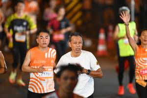 BIB: 211, 21751, 264
                            <button type="button" onclick="openModal(23140707)" class="btn btn-primary btn-sm float-right btn-popup" data-toggle="modal" data-target=".modal-high-quality">
                        <i class="fas fa-shopping-cart"></i> Add to Cart
                    </button>
                                            <button type="button" onclick="isThisMe(23140707, true)" class="btn btn-success btn-sm float-right btn-popup btn-isme hidden" data-toggle="tooltip" data-placement="bottom" title="นี่คือรูปของคุณใช่ไหม คลิกที่นี่เพื่อเอาเข้าอัลบั้ม">
                        <i class="fas fa-plus"></i> Add to album
                    </button>
                    <button type="button" onclick="isThisMe(23140707, false)" class="btn btn-warning btn-sm float-right btn-popup btn-isnotme hidden">
                        <i class="fas fa-ban"></i> Remove from album
                    </button>