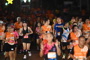 BIB: 2441, 239, 192, 9292, 9162, 29220
                            <button type="button" onclick="openModal(23187923)" class="btn btn-primary btn-sm float-right btn-popup" data-toggle="modal" data-target=".modal-high-quality">
                        <i class="fas fa-shopping-cart"></i> Add to Cart
                    </button>
                                            <button type="button" onclick="isThisMe(23187923, true)" class="btn btn-success btn-sm float-right btn-popup btn-isme hidden" data-toggle="tooltip" data-placement="bottom" title="นี่คือรูปของคุณใช่ไหม คลิกที่นี่เพื่อเอาเข้าอัลบั้ม">
                        <i class="fas fa-plus"></i> Add to album
                    </button>
                    <button type="button" onclick="isThisMe(23187923, false)" class="btn btn-warning btn-sm float-right btn-popup btn-isnotme hidden">
                        <i class="fas fa-ban"></i> Remove from album
                    </button>