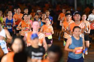BIB: 42899, 276185
                            <button type="button" onclick="openModal(23211718)" class="btn btn-primary btn-sm float-right btn-popup" data-toggle="modal" data-target=".modal-high-quality">
                        <i class="fas fa-shopping-cart"></i> Add to Cart
                    </button>
                                            <button type="button" onclick="isThisMe(23211718, true)" class="btn btn-success btn-sm float-right btn-popup btn-isme hidden" data-toggle="tooltip" data-placement="bottom" title="นี่คือรูปของคุณใช่ไหม คลิกที่นี่เพื่อเอาเข้าอัลบั้ม">
                        <i class="fas fa-plus"></i> Add to album
                    </button>
                    <button type="button" onclick="isThisMe(23211718, false)" class="btn btn-warning btn-sm float-right btn-popup btn-isnotme hidden">
                        <i class="fas fa-ban"></i> Remove from album
                    </button>