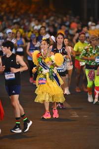 BIB: 0060, 8997, 41384
                            <button type="button" onclick="openModal(22993420)" class="btn btn-primary btn-sm float-right btn-popup" data-toggle="modal" data-target=".modal-high-quality">
                        <i class="fas fa-shopping-cart"></i> Add to Cart
                    </button>
                                            <button type="button" onclick="isThisMe(22993420, true)" class="btn btn-success btn-sm float-right btn-popup btn-isme hidden" data-toggle="tooltip" data-placement="bottom" title="นี่คือรูปของคุณใช่ไหม คลิกที่นี่เพื่อเอาเข้าอัลบั้ม">
                        <i class="fas fa-plus"></i> Add to album
                    </button>
                    <button type="button" onclick="isThisMe(22993420, false)" class="btn btn-warning btn-sm float-right btn-popup btn-isnotme hidden">
                        <i class="fas fa-ban"></i> Remove from album
                    </button>