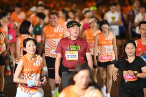 BIB: 22200, 2847
                            <button type="button" onclick="openModal(23175119)" class="btn btn-primary btn-sm float-right btn-popup" data-toggle="modal" data-target=".modal-high-quality">
                        <i class="fas fa-shopping-cart"></i> Add to Cart
                    </button>
                                            <button type="button" onclick="isThisMe(23175119, true)" class="btn btn-success btn-sm float-right btn-popup btn-isme hidden" data-toggle="tooltip" data-placement="bottom" title="นี่คือรูปของคุณใช่ไหม คลิกที่นี่เพื่อเอาเข้าอัลบั้ม">
                        <i class="fas fa-plus"></i> Add to album
                    </button>
                    <button type="button" onclick="isThisMe(23175119, false)" class="btn btn-warning btn-sm float-right btn-popup btn-isnotme hidden">
                        <i class="fas fa-ban"></i> Remove from album
                    </button>