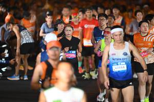 BIB: 47399, 40866, 294
                            <button type="button" onclick="openModal(23171394)" class="btn btn-primary btn-sm float-right btn-popup" data-toggle="modal" data-target=".modal-high-quality">
                        <i class="fas fa-shopping-cart"></i> Add to Cart
                    </button>
                                            <button type="button" onclick="isThisMe(23171394, true)" class="btn btn-success btn-sm float-right btn-popup btn-isme hidden" data-toggle="tooltip" data-placement="bottom" title="นี่คือรูปของคุณใช่ไหม คลิกที่นี่เพื่อเอาเข้าอัลบั้ม">
                        <i class="fas fa-plus"></i> Add to album
                    </button>
                    <button type="button" onclick="isThisMe(23171394, false)" class="btn btn-warning btn-sm float-right btn-popup btn-isnotme hidden">
                        <i class="fas fa-ban"></i> Remove from album
                    </button>