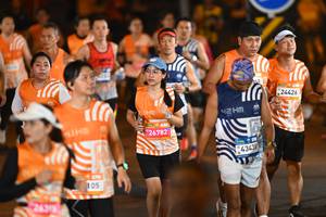 BIB: 105, 26782, 43439, 24426
                            <button type="button" onclick="openModal(23191050)" class="btn btn-primary btn-sm float-right btn-popup" data-toggle="modal" data-target=".modal-high-quality">
                        <i class="fas fa-shopping-cart"></i> Add to Cart
                    </button>
                                            <button type="button" onclick="isThisMe(23191050, true)" class="btn btn-success btn-sm float-right btn-popup btn-isme hidden" data-toggle="tooltip" data-placement="bottom" title="นี่คือรูปของคุณใช่ไหม คลิกที่นี่เพื่อเอาเข้าอัลบั้ม">
                        <i class="fas fa-plus"></i> Add to album
                    </button>
                    <button type="button" onclick="isThisMe(23191050, false)" class="btn btn-warning btn-sm float-right btn-popup btn-isnotme hidden">
                        <i class="fas fa-ban"></i> Remove from album
                    </button>