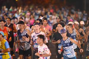 BIB: 910, 43846, 413, 431, 40805
                            <button type="button" onclick="openModal(22911041)" class="btn btn-primary btn-sm float-right btn-popup" data-toggle="modal" data-target=".modal-high-quality">
                        <i class="fas fa-shopping-cart"></i> Add to Cart
                    </button>
                                            <button type="button" onclick="isThisMe(22911041, true)" class="btn btn-success btn-sm float-right btn-popup btn-isme hidden" data-toggle="tooltip" data-placement="bottom" title="นี่คือรูปของคุณใช่ไหม คลิกที่นี่เพื่อเอาเข้าอัลบั้ม">
                        <i class="fas fa-plus"></i> Add to album
                    </button>
                    <button type="button" onclick="isThisMe(22911041, false)" class="btn btn-warning btn-sm float-right btn-popup btn-isnotme hidden">
                        <i class="fas fa-ban"></i> Remove from album
                    </button>