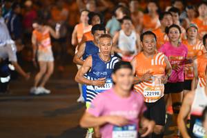 BIB: 411, 22198, 28922
                            <button type="button" onclick="openModal(23141546)" class="btn btn-primary btn-sm float-right btn-popup" data-toggle="modal" data-target=".modal-high-quality">
                        <i class="fas fa-shopping-cart"></i> Add to Cart
                    </button>
                                            <button type="button" onclick="isThisMe(23141546, true)" class="btn btn-success btn-sm float-right btn-popup btn-isme hidden" data-toggle="tooltip" data-placement="bottom" title="นี่คือรูปของคุณใช่ไหม คลิกที่นี่เพื่อเอาเข้าอัลบั้ม">
                        <i class="fas fa-plus"></i> Add to album
                    </button>
                    <button type="button" onclick="isThisMe(23141546, false)" class="btn btn-warning btn-sm float-right btn-popup btn-isnotme hidden">
                        <i class="fas fa-ban"></i> Remove from album
                    </button>
