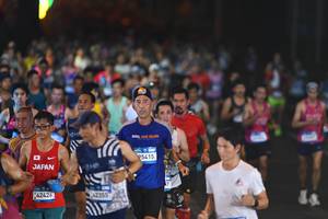 BIB: 42426, 2355, 25415
                            <button type="button" onclick="openModal(22913407)" class="btn btn-primary btn-sm float-right btn-popup" data-toggle="modal" data-target=".modal-high-quality">
                        <i class="fas fa-shopping-cart"></i> Add to Cart
                    </button>
                                            <button type="button" onclick="isThisMe(22913407, true)" class="btn btn-success btn-sm float-right btn-popup btn-isme hidden" data-toggle="tooltip" data-placement="bottom" title="นี่คือรูปของคุณใช่ไหม คลิกที่นี่เพื่อเอาเข้าอัลบั้ม">
                        <i class="fas fa-plus"></i> Add to album
                    </button>
                    <button type="button" onclick="isThisMe(22913407, false)" class="btn btn-warning btn-sm float-right btn-popup btn-isnotme hidden">
                        <i class="fas fa-ban"></i> Remove from album
                    </button>