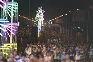 BIB: 
                            <button type="button" onclick="openModal(22909940)" class="btn btn-primary btn-sm float-right btn-popup" data-toggle="modal" data-target=".modal-high-quality">
                        <i class="fas fa-shopping-cart"></i> Add to Cart
                    </button>
                                            <button type="button" onclick="isThisMe(22909940, true)" class="btn btn-success btn-sm float-right btn-popup btn-isme hidden" data-toggle="tooltip" data-placement="bottom" title="นี่คือรูปของคุณใช่ไหม คลิกที่นี่เพื่อเอาเข้าอัลบั้ม">
                        <i class="fas fa-plus"></i> Add to album
                    </button>
                    <button type="button" onclick="isThisMe(22909940, false)" class="btn btn-warning btn-sm float-right btn-popup btn-isnotme hidden">
                        <i class="fas fa-ban"></i> Remove from album
                    </button>