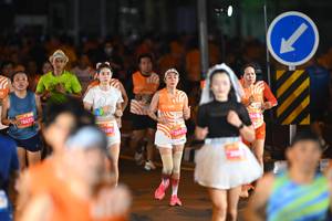 BIB: 2992, 26893, 5872, 28477
                            <button type="button" onclick="openModal(23211055)" class="btn btn-primary btn-sm float-right btn-popup" data-toggle="modal" data-target=".modal-high-quality">
                        <i class="fas fa-shopping-cart"></i> Add to Cart
                    </button>
                                            <button type="button" onclick="isThisMe(23211055, true)" class="btn btn-success btn-sm float-right btn-popup btn-isme hidden" data-toggle="tooltip" data-placement="bottom" title="นี่คือรูปของคุณใช่ไหม คลิกที่นี่เพื่อเอาเข้าอัลบั้ม">
                        <i class="fas fa-plus"></i> Add to album
                    </button>
                    <button type="button" onclick="isThisMe(23211055, false)" class="btn btn-warning btn-sm float-right btn-popup btn-isnotme hidden">
                        <i class="fas fa-ban"></i> Remove from album
                    </button>