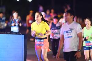 BIB: 
                            <button type="button" onclick="openModal(24644194)" class="btn btn-primary btn-sm float-right btn-popup" data-toggle="modal" data-target=".modal-high-quality">
                        <i class="fas fa-shopping-cart"></i> Add to Cart
                    </button>
                                            <button type="button" onclick="isThisMe(24644194, true)" class="btn btn-success btn-sm float-right btn-popup btn-isme hidden" data-toggle="tooltip" data-placement="bottom" title="นี่คือรูปของคุณใช่ไหม คลิกที่นี่เพื่อเอาเข้าอัลบั้ม">
                        <i class="fas fa-plus"></i> Add to album
                    </button>
                    <button type="button" onclick="isThisMe(24644194, false)" class="btn btn-warning btn-sm float-right btn-popup btn-isnotme hidden">
                        <i class="fas fa-ban"></i> Remove from album
                    </button>