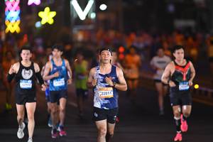 BIB: 
                            <button type="button" onclick="openModal(24653302)" class="btn btn-primary btn-sm float-right btn-popup" data-toggle="modal" data-target=".modal-high-quality">
                        <i class="fas fa-shopping-cart"></i> Add to Cart
                    </button>
                                            <button type="button" onclick="isThisMe(24653302, true)" class="btn btn-success btn-sm float-right btn-popup btn-isme hidden" data-toggle="tooltip" data-placement="bottom" title="นี่คือรูปของคุณใช่ไหม คลิกที่นี่เพื่อเอาเข้าอัลบั้ม">
                        <i class="fas fa-plus"></i> Add to album
                    </button>
                    <button type="button" onclick="isThisMe(24653302, false)" class="btn btn-warning btn-sm float-right btn-popup btn-isnotme hidden">
                        <i class="fas fa-ban"></i> Remove from album
                    </button>