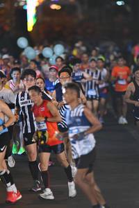 BIB: 
                            <button type="button" onclick="openModal(24647035)" class="btn btn-primary btn-sm float-right btn-popup" data-toggle="modal" data-target=".modal-high-quality">
                        <i class="fas fa-shopping-cart"></i> Add to Cart
                    </button>
                                            <button type="button" onclick="isThisMe(24647035, true)" class="btn btn-success btn-sm float-right btn-popup btn-isme hidden" data-toggle="tooltip" data-placement="bottom" title="นี่คือรูปของคุณใช่ไหม คลิกที่นี่เพื่อเอาเข้าอัลบั้ม">
                        <i class="fas fa-plus"></i> Add to album
                    </button>
                    <button type="button" onclick="isThisMe(24647035, false)" class="btn btn-warning btn-sm float-right btn-popup btn-isnotme hidden">
                        <i class="fas fa-ban"></i> Remove from album
                    </button>