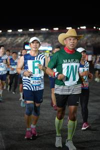 BIB: 82404, 500, 1000001
                            <button type="button" onclick="openModal(22880733)" class="btn btn-primary btn-sm float-right btn-popup" data-toggle="modal" data-target=".modal-high-quality">
                        <i class="fas fa-shopping-cart"></i> Add to Cart
                    </button>
                                            <button type="button" onclick="isThisMe(22880733, true)" class="btn btn-success btn-sm float-right btn-popup btn-isme hidden" data-toggle="tooltip" data-placement="bottom" title="นี่คือรูปของคุณใช่ไหม คลิกที่นี่เพื่อเอาเข้าอัลบั้ม">
                        <i class="fas fa-plus"></i> Add to album
                    </button>
                    <button type="button" onclick="isThisMe(22880733, false)" class="btn btn-warning btn-sm float-right btn-popup btn-isnotme hidden">
                        <i class="fas fa-ban"></i> Remove from album
                    </button>