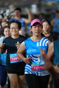 BIB: 1391, 14196
                            <button type="button" onclick="openModal(22913392)" class="btn btn-primary btn-sm float-right btn-popup" data-toggle="modal" data-target=".modal-high-quality">
                        <i class="fas fa-shopping-cart"></i> Add to Cart
                    </button>
                                            <button type="button" onclick="isThisMe(22913392, true)" class="btn btn-success btn-sm float-right btn-popup btn-isme hidden" data-toggle="tooltip" data-placement="bottom" title="นี่คือรูปของคุณใช่ไหม คลิกที่นี่เพื่อเอาเข้าอัลบั้ม">
                        <i class="fas fa-plus"></i> Add to album
                    </button>
                    <button type="button" onclick="isThisMe(22913392, false)" class="btn btn-warning btn-sm float-right btn-popup btn-isnotme hidden">
                        <i class="fas fa-ban"></i> Remove from album
                    </button>