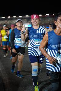 BIB: 45110, 4495, 422
                            <button type="button" onclick="openModal(22876145)" class="btn btn-primary btn-sm float-right btn-popup" data-toggle="modal" data-target=".modal-high-quality">
                        <i class="fas fa-shopping-cart"></i> Add to Cart
                    </button>
                                            <button type="button" onclick="isThisMe(22876145, true)" class="btn btn-success btn-sm float-right btn-popup btn-isme hidden" data-toggle="tooltip" data-placement="bottom" title="นี่คือรูปของคุณใช่ไหม คลิกที่นี่เพื่อเอาเข้าอัลบั้ม">
                        <i class="fas fa-plus"></i> Add to album
                    </button>
                    <button type="button" onclick="isThisMe(22876145, false)" class="btn btn-warning btn-sm float-right btn-popup btn-isnotme hidden">
                        <i class="fas fa-ban"></i> Remove from album
                    </button>