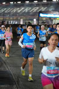 BIB: 7411, 15737, 13321
                            <button type="button" onclick="openModal(23067412)" class="btn btn-primary btn-sm float-right btn-popup" data-toggle="modal" data-target=".modal-high-quality">
                        <i class="fas fa-shopping-cart"></i> Add to Cart
                    </button>
                                            <button type="button" onclick="isThisMe(23067412, true)" class="btn btn-success btn-sm float-right btn-popup btn-isme hidden" data-toggle="tooltip" data-placement="bottom" title="นี่คือรูปของคุณใช่ไหม คลิกที่นี่เพื่อเอาเข้าอัลบั้ม">
                        <i class="fas fa-plus"></i> Add to album
                    </button>
                    <button type="button" onclick="isThisMe(23067412, false)" class="btn btn-warning btn-sm float-right btn-popup btn-isnotme hidden">
                        <i class="fas fa-ban"></i> Remove from album
                    </button>