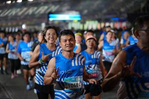 BIB: 201, 10484
                            <button type="button" onclick="openModal(22932538)" class="btn btn-primary btn-sm float-right btn-popup" data-toggle="modal" data-target=".modal-high-quality">
                        <i class="fas fa-shopping-cart"></i> Add to Cart
                    </button>
                                            <button type="button" onclick="isThisMe(22932538, true)" class="btn btn-success btn-sm float-right btn-popup btn-isme hidden" data-toggle="tooltip" data-placement="bottom" title="นี่คือรูปของคุณใช่ไหม คลิกที่นี่เพื่อเอาเข้าอัลบั้ม">
                        <i class="fas fa-plus"></i> Add to album
                    </button>
                    <button type="button" onclick="isThisMe(22932538, false)" class="btn btn-warning btn-sm float-right btn-popup btn-isnotme hidden">
                        <i class="fas fa-ban"></i> Remove from album
                    </button>