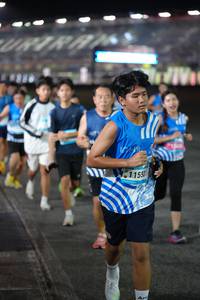 BIB: 11550, 
                            <button type="button" onclick="openModal(23059277)" class="btn btn-primary btn-sm float-right btn-popup" data-toggle="modal" data-target=".modal-high-quality">
                        <i class="fas fa-shopping-cart"></i> Add to Cart
                    </button>
                                            <button type="button" onclick="isThisMe(23059277, true)" class="btn btn-success btn-sm float-right btn-popup btn-isme hidden" data-toggle="tooltip" data-placement="bottom" title="นี่คือรูปของคุณใช่ไหม คลิกที่นี่เพื่อเอาเข้าอัลบั้ม">
                        <i class="fas fa-plus"></i> Add to album
                    </button>
                    <button type="button" onclick="isThisMe(23059277, false)" class="btn btn-warning btn-sm float-right btn-popup btn-isnotme hidden">
                        <i class="fas fa-ban"></i> Remove from album
                    </button>