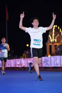 BIB: 27417
                            <button type="button" onclick="openModal(23174319)" class="btn btn-primary btn-sm float-right btn-popup" data-toggle="modal" data-target=".modal-high-quality">
                        <i class="fas fa-shopping-cart"></i> Add to Cart
                    </button>
                                            <button type="button" onclick="isThisMe(23174319, true)" class="btn btn-success btn-sm float-right btn-popup btn-isme hidden" data-toggle="tooltip" data-placement="bottom" title="นี่คือรูปของคุณใช่ไหม คลิกที่นี่เพื่อเอาเข้าอัลบั้ม">
                        <i class="fas fa-plus"></i> Add to album
                    </button>
                    <button type="button" onclick="isThisMe(23174319, false)" class="btn btn-warning btn-sm float-right btn-popup btn-isnotme hidden">
                        <i class="fas fa-ban"></i> Remove from album
                    </button>