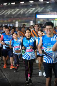BIB: 14685, 14201, 111
                            <button type="button" onclick="openModal(22964427)" class="btn btn-primary btn-sm float-right btn-popup" data-toggle="modal" data-target=".modal-high-quality">
                        <i class="fas fa-shopping-cart"></i> Add to Cart
                    </button>
                                            <button type="button" onclick="isThisMe(22964427, true)" class="btn btn-success btn-sm float-right btn-popup btn-isme hidden" data-toggle="tooltip" data-placement="bottom" title="นี่คือรูปของคุณใช่ไหม คลิกที่นี่เพื่อเอาเข้าอัลบั้ม">
                        <i class="fas fa-plus"></i> Add to album
                    </button>
                    <button type="button" onclick="isThisMe(22964427, false)" class="btn btn-warning btn-sm float-right btn-popup btn-isnotme hidden">
                        <i class="fas fa-ban"></i> Remove from album
                    </button>