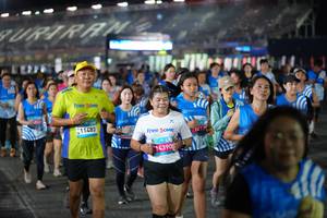 BIB: 1147, 11483, 14390, 1412, 163
                            <button type="button" onclick="openModal(22927160)" class="btn btn-primary btn-sm float-right btn-popup" data-toggle="modal" data-target=".modal-high-quality">
                        <i class="fas fa-shopping-cart"></i> Add to Cart
                    </button>
                                            <button type="button" onclick="isThisMe(22927160, true)" class="btn btn-success btn-sm float-right btn-popup btn-isme hidden" data-toggle="tooltip" data-placement="bottom" title="นี่คือรูปของคุณใช่ไหม คลิกที่นี่เพื่อเอาเข้าอัลบั้ม">
                        <i class="fas fa-plus"></i> Add to album
                    </button>
                    <button type="button" onclick="isThisMe(22927160, false)" class="btn btn-warning btn-sm float-right btn-popup btn-isnotme hidden">
                        <i class="fas fa-ban"></i> Remove from album
                    </button>