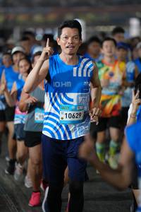BIB: 10629
                            <button type="button" onclick="openModal(22911583)" class="btn btn-primary btn-sm float-right btn-popup" data-toggle="modal" data-target=".modal-high-quality">
                        <i class="fas fa-shopping-cart"></i> Add to Cart
                    </button>
                                            <button type="button" onclick="isThisMe(22911583, true)" class="btn btn-success btn-sm float-right btn-popup btn-isme hidden" data-toggle="tooltip" data-placement="bottom" title="นี่คือรูปของคุณใช่ไหม คลิกที่นี่เพื่อเอาเข้าอัลบั้ม">
                        <i class="fas fa-plus"></i> Add to album
                    </button>
                    <button type="button" onclick="isThisMe(22911583, false)" class="btn btn-warning btn-sm float-right btn-popup btn-isnotme hidden">
                        <i class="fas fa-ban"></i> Remove from album
                    </button>