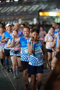 BIB: 10005
                            <button type="button" onclick="openModal(22906996)" class="btn btn-primary btn-sm float-right btn-popup" data-toggle="modal" data-target=".modal-high-quality">
                        <i class="fas fa-shopping-cart"></i> Add to Cart
                    </button>
                                            <button type="button" onclick="isThisMe(22906996, true)" class="btn btn-success btn-sm float-right btn-popup btn-isme hidden" data-toggle="tooltip" data-placement="bottom" title="นี่คือรูปของคุณใช่ไหม คลิกที่นี่เพื่อเอาเข้าอัลบั้ม">
                        <i class="fas fa-plus"></i> Add to album
                    </button>
                    <button type="button" onclick="isThisMe(22906996, false)" class="btn btn-warning btn-sm float-right btn-popup btn-isnotme hidden">
                        <i class="fas fa-ban"></i> Remove from album
                    </button>