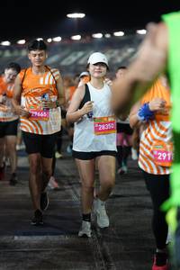 BIB: 29665, 28350, 2918
                            <button type="button" onclick="openModal(22857000)" class="btn btn-primary btn-sm float-right btn-popup" data-toggle="modal" data-target=".modal-high-quality">
                        <i class="fas fa-shopping-cart"></i> Add to Cart
                    </button>
                                            <button type="button" onclick="isThisMe(22857000, true)" class="btn btn-success btn-sm float-right btn-popup btn-isme hidden" data-toggle="tooltip" data-placement="bottom" title="นี่คือรูปของคุณใช่ไหม คลิกที่นี่เพื่อเอาเข้าอัลบั้ม">
                        <i class="fas fa-plus"></i> Add to album
                    </button>
                    <button type="button" onclick="isThisMe(22857000, false)" class="btn btn-warning btn-sm float-right btn-popup btn-isnotme hidden">
                        <i class="fas fa-ban"></i> Remove from album
                    </button>