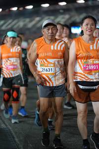 BIB: 400, 29019, 211, 21631, 28901
                            <button type="button" onclick="openModal(22895069)" class="btn btn-primary btn-sm float-right btn-popup" data-toggle="modal" data-target=".modal-high-quality">
                        <i class="fas fa-shopping-cart"></i> Add to Cart
                    </button>
                                            <button type="button" onclick="isThisMe(22895069, true)" class="btn btn-success btn-sm float-right btn-popup btn-isme hidden" data-toggle="tooltip" data-placement="bottom" title="นี่คือรูปของคุณใช่ไหม คลิกที่นี่เพื่อเอาเข้าอัลบั้ม">
                        <i class="fas fa-plus"></i> Add to album
                    </button>
                    <button type="button" onclick="isThisMe(22895069, false)" class="btn btn-warning btn-sm float-right btn-popup btn-isnotme hidden">
                        <i class="fas fa-ban"></i> Remove from album
                    </button>