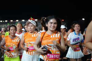 BIB: 266, 911, 26192, 6852
                            <button type="button" onclick="openModal(22873350)" class="btn btn-primary btn-sm float-right btn-popup" data-toggle="modal" data-target=".modal-high-quality">
                        <i class="fas fa-shopping-cart"></i> Add to Cart
                    </button>
                                            <button type="button" onclick="isThisMe(22873350, true)" class="btn btn-success btn-sm float-right btn-popup btn-isme hidden" data-toggle="tooltip" data-placement="bottom" title="นี่คือรูปของคุณใช่ไหม คลิกที่นี่เพื่อเอาเข้าอัลบั้ม">
                        <i class="fas fa-plus"></i> Add to album
                    </button>
                    <button type="button" onclick="isThisMe(22873350, false)" class="btn btn-warning btn-sm float-right btn-popup btn-isnotme hidden">
                        <i class="fas fa-ban"></i> Remove from album
                    </button>