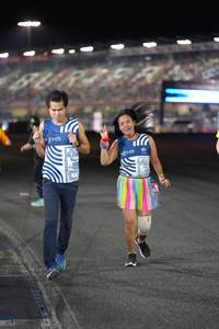 BIB: 190
                            <button type="button" onclick="openModal(22891491)" class="btn btn-primary btn-sm float-right btn-popup" data-toggle="modal" data-target=".modal-high-quality">
                        <i class="fas fa-shopping-cart"></i> Add to Cart
                    </button>
                                            <button type="button" onclick="isThisMe(22891491, true)" class="btn btn-success btn-sm float-right btn-popup btn-isme hidden" data-toggle="tooltip" data-placement="bottom" title="นี่คือรูปของคุณใช่ไหม คลิกที่นี่เพื่อเอาเข้าอัลบั้ม">
                        <i class="fas fa-plus"></i> Add to album
                    </button>
                    <button type="button" onclick="isThisMe(22891491, false)" class="btn btn-warning btn-sm float-right btn-popup btn-isnotme hidden">
                        <i class="fas fa-ban"></i> Remove from album
                    </button>