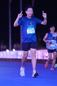 BIB: 42406
                            <button type="button" onclick="openModal(23147870)" class="btn btn-primary btn-sm float-right btn-popup" data-toggle="modal" data-target=".modal-high-quality">
                        <i class="fas fa-shopping-cart"></i> Add to Cart
                    </button>
                                            <button type="button" onclick="isThisMe(23147870, true)" class="btn btn-success btn-sm float-right btn-popup btn-isme hidden" data-toggle="tooltip" data-placement="bottom" title="นี่คือรูปของคุณใช่ไหม คลิกที่นี่เพื่อเอาเข้าอัลบั้ม">
                        <i class="fas fa-plus"></i> Add to album
                    </button>
                    <button type="button" onclick="isThisMe(23147870, false)" class="btn btn-warning btn-sm float-right btn-popup btn-isnotme hidden">
                        <i class="fas fa-ban"></i> Remove from album
                    </button>