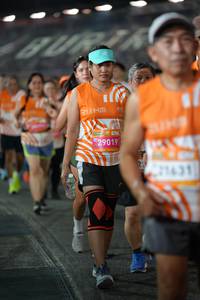 BIB: 211, 29019
                            <button type="button" onclick="openModal(22895199)" class="btn btn-primary btn-sm float-right btn-popup" data-toggle="modal" data-target=".modal-high-quality">
                        <i class="fas fa-shopping-cart"></i> Add to Cart
                    </button>
                                            <button type="button" onclick="isThisMe(22895199, true)" class="btn btn-success btn-sm float-right btn-popup btn-isme hidden" data-toggle="tooltip" data-placement="bottom" title="นี่คือรูปของคุณใช่ไหม คลิกที่นี่เพื่อเอาเข้าอัลบั้ม">
                        <i class="fas fa-plus"></i> Add to album
                    </button>
                    <button type="button" onclick="isThisMe(22895199, false)" class="btn btn-warning btn-sm float-right btn-popup btn-isnotme hidden">
                        <i class="fas fa-ban"></i> Remove from album
                    </button>