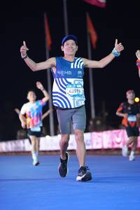 BIB: 
                            <button type="button" onclick="openModal(23409579)" class="btn btn-primary btn-sm float-right btn-popup" data-toggle="modal" data-target=".modal-high-quality">
                        <i class="fas fa-shopping-cart"></i> Add to Cart
                    </button>
                                            <button type="button" onclick="isThisMe(23409579, true)" class="btn btn-success btn-sm float-right btn-popup btn-isme hidden" data-toggle="tooltip" data-placement="bottom" title="นี่คือรูปของคุณใช่ไหม คลิกที่นี่เพื่อเอาเข้าอัลบั้ม">
                        <i class="fas fa-plus"></i> Add to album
                    </button>
                    <button type="button" onclick="isThisMe(23409579, false)" class="btn btn-warning btn-sm float-right btn-popup btn-isnotme hidden">
                        <i class="fas fa-ban"></i> Remove from album
                    </button>