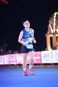 BIB: 4118
                            <button type="button" onclick="openModal(23215287)" class="btn btn-primary btn-sm float-right btn-popup" data-toggle="modal" data-target=".modal-high-quality">
                        <i class="fas fa-shopping-cart"></i> Add to Cart
                    </button>
                                            <button type="button" onclick="isThisMe(23215287, true)" class="btn btn-success btn-sm float-right btn-popup btn-isme hidden" data-toggle="tooltip" data-placement="bottom" title="นี่คือรูปของคุณใช่ไหม คลิกที่นี่เพื่อเอาเข้าอัลบั้ม">
                        <i class="fas fa-plus"></i> Add to album
                    </button>
                    <button type="button" onclick="isThisMe(23215287, false)" class="btn btn-warning btn-sm float-right btn-popup btn-isnotme hidden">
                        <i class="fas fa-ban"></i> Remove from album
                    </button>