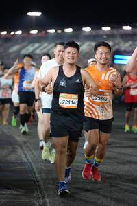 BIB: 22114, 23542
                            <button type="button" onclick="openModal(23051270)" class="btn btn-primary btn-sm float-right btn-popup" data-toggle="modal" data-target=".modal-high-quality">
                        <i class="fas fa-shopping-cart"></i> Add to Cart
                    </button>
                                            <button type="button" onclick="isThisMe(23051270, true)" class="btn btn-success btn-sm float-right btn-popup btn-isme hidden" data-toggle="tooltip" data-placement="bottom" title="นี่คือรูปของคุณใช่ไหม คลิกที่นี่เพื่อเอาเข้าอัลบั้ม">
                        <i class="fas fa-plus"></i> Add to album
                    </button>
                    <button type="button" onclick="isThisMe(23051270, false)" class="btn btn-warning btn-sm float-right btn-popup btn-isnotme hidden">
                        <i class="fas fa-ban"></i> Remove from album
                    </button>