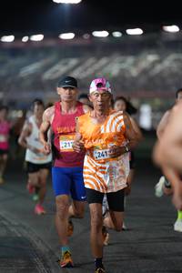 BIB: 217, 2413
                            <button type="button" onclick="openModal(22917069)" class="btn btn-primary btn-sm float-right btn-popup" data-toggle="modal" data-target=".modal-high-quality">
                        <i class="fas fa-shopping-cart"></i> Add to Cart
                    </button>
                                            <button type="button" onclick="isThisMe(22917069, true)" class="btn btn-success btn-sm float-right btn-popup btn-isme hidden" data-toggle="tooltip" data-placement="bottom" title="นี่คือรูปของคุณใช่ไหม คลิกที่นี่เพื่อเอาเข้าอัลบั้ม">
                        <i class="fas fa-plus"></i> Add to album
                    </button>
                    <button type="button" onclick="isThisMe(22917069, false)" class="btn btn-warning btn-sm float-right btn-popup btn-isnotme hidden">
                        <i class="fas fa-ban"></i> Remove from album
                    </button>