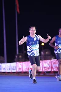 BIB: 10677
                            <button type="button" onclick="openModal(23137091)" class="btn btn-primary btn-sm float-right btn-popup" data-toggle="modal" data-target=".modal-high-quality">
                        <i class="fas fa-shopping-cart"></i> Add to Cart
                    </button>
                                            <button type="button" onclick="isThisMe(23137091, true)" class="btn btn-success btn-sm float-right btn-popup btn-isme hidden" data-toggle="tooltip" data-placement="bottom" title="นี่คือรูปของคุณใช่ไหม คลิกที่นี่เพื่อเอาเข้าอัลบั้ม">
                        <i class="fas fa-plus"></i> Add to album
                    </button>
                    <button type="button" onclick="isThisMe(23137091, false)" class="btn btn-warning btn-sm float-right btn-popup btn-isnotme hidden">
                        <i class="fas fa-ban"></i> Remove from album
                    </button>