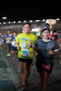 BIB: 41105, 47411
                            <button type="button" onclick="openModal(22878093)" class="btn btn-primary btn-sm float-right btn-popup" data-toggle="modal" data-target=".modal-high-quality">
                        <i class="fas fa-shopping-cart"></i> Add to Cart
                    </button>
                                            <button type="button" onclick="isThisMe(22878093, true)" class="btn btn-success btn-sm float-right btn-popup btn-isme hidden" data-toggle="tooltip" data-placement="bottom" title="นี่คือรูปของคุณใช่ไหม คลิกที่นี่เพื่อเอาเข้าอัลบั้ม">
                        <i class="fas fa-plus"></i> Add to album
                    </button>
                    <button type="button" onclick="isThisMe(22878093, false)" class="btn btn-warning btn-sm float-right btn-popup btn-isnotme hidden">
                        <i class="fas fa-ban"></i> Remove from album
                    </button>