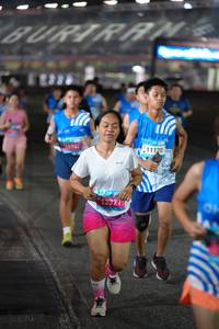 BIB: 15737, 133211, 11120
                            <button type="button" onclick="openModal(23067337)" class="btn btn-primary btn-sm float-right btn-popup" data-toggle="modal" data-target=".modal-high-quality">
                        <i class="fas fa-shopping-cart"></i> Add to Cart
                    </button>
                                            <button type="button" onclick="isThisMe(23067337, true)" class="btn btn-success btn-sm float-right btn-popup btn-isme hidden" data-toggle="tooltip" data-placement="bottom" title="นี่คือรูปของคุณใช่ไหม คลิกที่นี่เพื่อเอาเข้าอัลบั้ม">
                        <i class="fas fa-plus"></i> Add to album
                    </button>
                    <button type="button" onclick="isThisMe(23067337, false)" class="btn btn-warning btn-sm float-right btn-popup btn-isnotme hidden">
                        <i class="fas fa-ban"></i> Remove from album
                    </button>