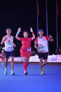 BIB: 42188, 46981, 42072
                            <button type="button" onclick="openModal(23219483)" class="btn btn-primary btn-sm float-right btn-popup" data-toggle="modal" data-target=".modal-high-quality">
                        <i class="fas fa-shopping-cart"></i> Add to Cart
                    </button>
                                            <button type="button" onclick="isThisMe(23219483, true)" class="btn btn-success btn-sm float-right btn-popup btn-isme hidden" data-toggle="tooltip" data-placement="bottom" title="นี่คือรูปของคุณใช่ไหม คลิกที่นี่เพื่อเอาเข้าอัลบั้ม">
                        <i class="fas fa-plus"></i> Add to album
                    </button>
                    <button type="button" onclick="isThisMe(23219483, false)" class="btn btn-warning btn-sm float-right btn-popup btn-isnotme hidden">
                        <i class="fas fa-ban"></i> Remove from album
                    </button>