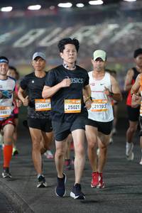 BIB: 1881, 20669, 25021, 21703
                            <button type="button" onclick="openModal(22935451)" class="btn btn-primary btn-sm float-right btn-popup" data-toggle="modal" data-target=".modal-high-quality">
                        <i class="fas fa-shopping-cart"></i> Add to Cart
                    </button>
                                            <button type="button" onclick="isThisMe(22935451, true)" class="btn btn-success btn-sm float-right btn-popup btn-isme hidden" data-toggle="tooltip" data-placement="bottom" title="นี่คือรูปของคุณใช่ไหม คลิกที่นี่เพื่อเอาเข้าอัลบั้ม">
                        <i class="fas fa-plus"></i> Add to album
                    </button>
                    <button type="button" onclick="isThisMe(22935451, false)" class="btn btn-warning btn-sm float-right btn-popup btn-isnotme hidden">
                        <i class="fas fa-ban"></i> Remove from album
                    </button>