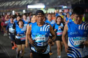 BIB: 1007, 11718, 11368
                            <button type="button" onclick="openModal(22935866)" class="btn btn-primary btn-sm float-right btn-popup" data-toggle="modal" data-target=".modal-high-quality">
                        <i class="fas fa-shopping-cart"></i> Add to Cart
                    </button>
                                            <button type="button" onclick="isThisMe(22935866, true)" class="btn btn-success btn-sm float-right btn-popup btn-isme hidden" data-toggle="tooltip" data-placement="bottom" title="นี่คือรูปของคุณใช่ไหม คลิกที่นี่เพื่อเอาเข้าอัลบั้ม">
                        <i class="fas fa-plus"></i> Add to album
                    </button>
                    <button type="button" onclick="isThisMe(22935866, false)" class="btn btn-warning btn-sm float-right btn-popup btn-isnotme hidden">
                        <i class="fas fa-ban"></i> Remove from album
                    </button>