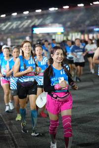 BIB: 448, 13970, 401
                            <button type="button" onclick="openModal(22950836)" class="btn btn-primary btn-sm float-right btn-popup" data-toggle="modal" data-target=".modal-high-quality">
                        <i class="fas fa-shopping-cart"></i> Add to Cart
                    </button>
                                            <button type="button" onclick="isThisMe(22950836, true)" class="btn btn-success btn-sm float-right btn-popup btn-isme hidden" data-toggle="tooltip" data-placement="bottom" title="นี่คือรูปของคุณใช่ไหม คลิกที่นี่เพื่อเอาเข้าอัลบั้ม">
                        <i class="fas fa-plus"></i> Add to album
                    </button>
                    <button type="button" onclick="isThisMe(22950836, false)" class="btn btn-warning btn-sm float-right btn-popup btn-isnotme hidden">
                        <i class="fas fa-ban"></i> Remove from album
                    </button>