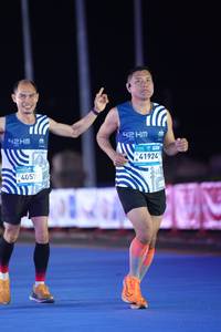 BIB: 
                            <button type="button" onclick="openModal(23495954)" class="btn btn-primary btn-sm float-right btn-popup" data-toggle="modal" data-target=".modal-high-quality">
                        <i class="fas fa-shopping-cart"></i> Add to Cart
                    </button>
                                            <button type="button" onclick="isThisMe(23495954, true)" class="btn btn-success btn-sm float-right btn-popup btn-isme hidden" data-toggle="tooltip" data-placement="bottom" title="นี่คือรูปของคุณใช่ไหม คลิกที่นี่เพื่อเอาเข้าอัลบั้ม">
                        <i class="fas fa-plus"></i> Add to album
                    </button>
                    <button type="button" onclick="isThisMe(23495954, false)" class="btn btn-warning btn-sm float-right btn-popup btn-isnotme hidden">
                        <i class="fas fa-ban"></i> Remove from album
                    </button>