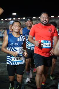 BIB: 41597, 4530, 45266
                            <button type="button" onclick="openModal(22873241)" class="btn btn-primary btn-sm float-right btn-popup" data-toggle="modal" data-target=".modal-high-quality">
                        <i class="fas fa-shopping-cart"></i> Add to Cart
                    </button>
                                            <button type="button" onclick="isThisMe(22873241, true)" class="btn btn-success btn-sm float-right btn-popup btn-isme hidden" data-toggle="tooltip" data-placement="bottom" title="นี่คือรูปของคุณใช่ไหม คลิกที่นี่เพื่อเอาเข้าอัลบั้ม">
                        <i class="fas fa-plus"></i> Add to album
                    </button>
                    <button type="button" onclick="isThisMe(22873241, false)" class="btn btn-warning btn-sm float-right btn-popup btn-isnotme hidden">
                        <i class="fas fa-ban"></i> Remove from album
                    </button>