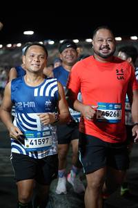 BIB: 195, 41597, 45266
                            <button type="button" onclick="openModal(22873303)" class="btn btn-primary btn-sm float-right btn-popup" data-toggle="modal" data-target=".modal-high-quality">
                        <i class="fas fa-shopping-cart"></i> Add to Cart
                    </button>
                                            <button type="button" onclick="isThisMe(22873303, true)" class="btn btn-success btn-sm float-right btn-popup btn-isme hidden" data-toggle="tooltip" data-placement="bottom" title="นี่คือรูปของคุณใช่ไหม คลิกที่นี่เพื่อเอาเข้าอัลบั้ม">
                        <i class="fas fa-plus"></i> Add to album
                    </button>
                    <button type="button" onclick="isThisMe(22873303, false)" class="btn btn-warning btn-sm float-right btn-popup btn-isnotme hidden">
                        <i class="fas fa-ban"></i> Remove from album
                    </button>