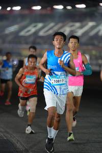 BIB: 1003, 10817, 070
                            <button type="button" onclick="openModal(22955728)" class="btn btn-primary btn-sm float-right btn-popup" data-toggle="modal" data-target=".modal-high-quality">
                        <i class="fas fa-shopping-cart"></i> Add to Cart
                    </button>
                                            <button type="button" onclick="isThisMe(22955728, true)" class="btn btn-success btn-sm float-right btn-popup btn-isme hidden" data-toggle="tooltip" data-placement="bottom" title="นี่คือรูปของคุณใช่ไหม คลิกที่นี่เพื่อเอาเข้าอัลบั้ม">
                        <i class="fas fa-plus"></i> Add to album
                    </button>
                    <button type="button" onclick="isThisMe(22955728, false)" class="btn btn-warning btn-sm float-right btn-popup btn-isnotme hidden">
                        <i class="fas fa-ban"></i> Remove from album
                    </button>
