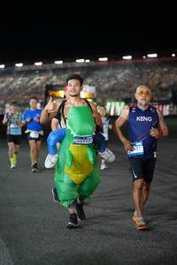 BIB: 44717
                            <button type="button" onclick="openModal(22886336)" class="btn btn-primary btn-sm float-right btn-popup" data-toggle="modal" data-target=".modal-high-quality">
                        <i class="fas fa-shopping-cart"></i> Add to Cart
                    </button>
                                            <button type="button" onclick="isThisMe(22886336, true)" class="btn btn-success btn-sm float-right btn-popup btn-isme hidden" data-toggle="tooltip" data-placement="bottom" title="นี่คือรูปของคุณใช่ไหม คลิกที่นี่เพื่อเอาเข้าอัลบั้ม">
                        <i class="fas fa-plus"></i> Add to album
                    </button>
                    <button type="button" onclick="isThisMe(22886336, false)" class="btn btn-warning btn-sm float-right btn-popup btn-isnotme hidden">
                        <i class="fas fa-ban"></i> Remove from album
                    </button>