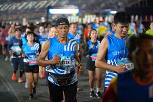 BIB: 1542, 1543, 1718, 1368
                            <button type="button" onclick="openModal(22935609)" class="btn btn-primary btn-sm float-right btn-popup" data-toggle="modal" data-target=".modal-high-quality">
                        <i class="fas fa-shopping-cart"></i> Add to Cart
                    </button>
                                            <button type="button" onclick="isThisMe(22935609, true)" class="btn btn-success btn-sm float-right btn-popup btn-isme hidden" data-toggle="tooltip" data-placement="bottom" title="นี่คือรูปของคุณใช่ไหม คลิกที่นี่เพื่อเอาเข้าอัลบั้ม">
                        <i class="fas fa-plus"></i> Add to album
                    </button>
                    <button type="button" onclick="isThisMe(22935609, false)" class="btn btn-warning btn-sm float-right btn-popup btn-isnotme hidden">
                        <i class="fas fa-ban"></i> Remove from album
                    </button>